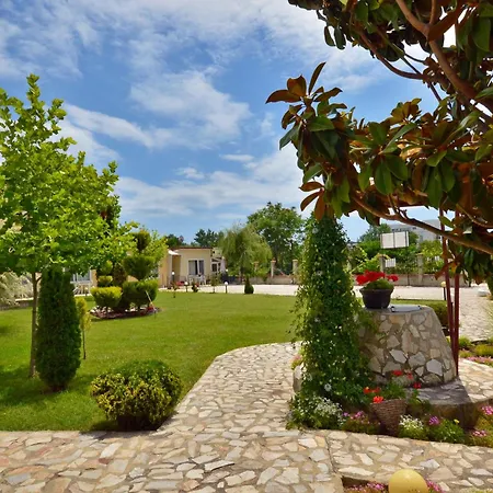 Di Mare Village Parco vacanze 2*